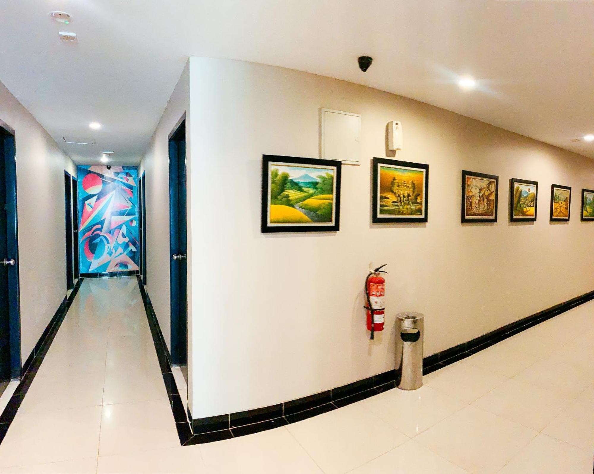 Os Hotel Batu Aji Batam Eksteriør bilde